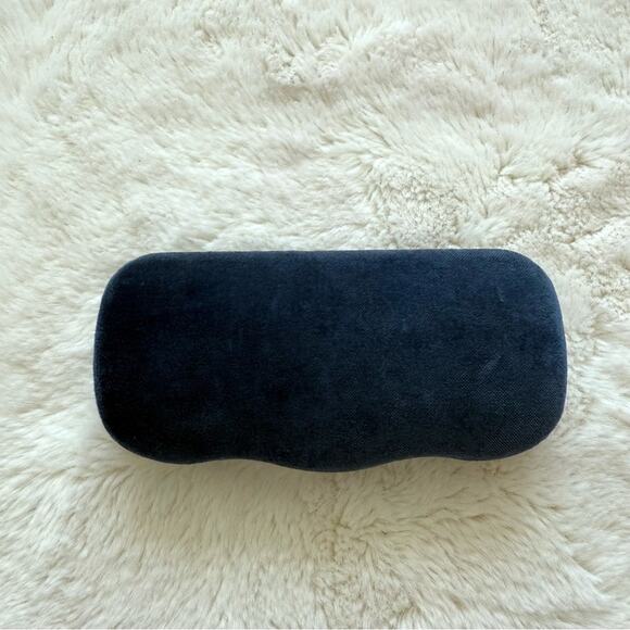 NEW!!! Gucci velvet  sunglasses case Authentic - Picture 1 of 5